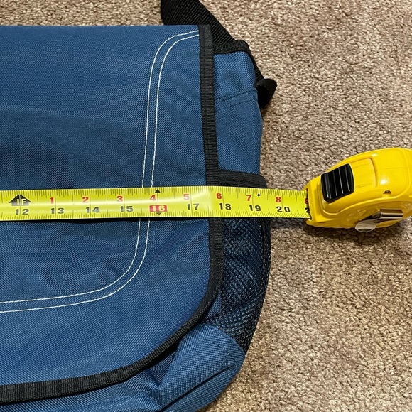 BRAND NEW LEVI’S MESSENGER BAG BRIEFCASE FROM 2008 NEVER USED NEW OLD STOCK RARE - Picture 15 of 16